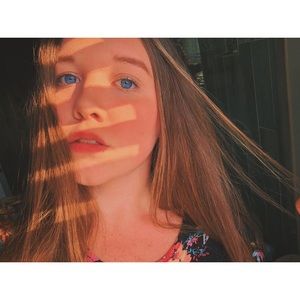 Meet your Posher, Kayton